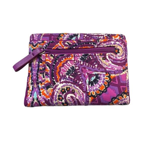 Vera Bradley RFID Riley Compact Wallet in Dream Tapestry Like New - Picture 5 of 5